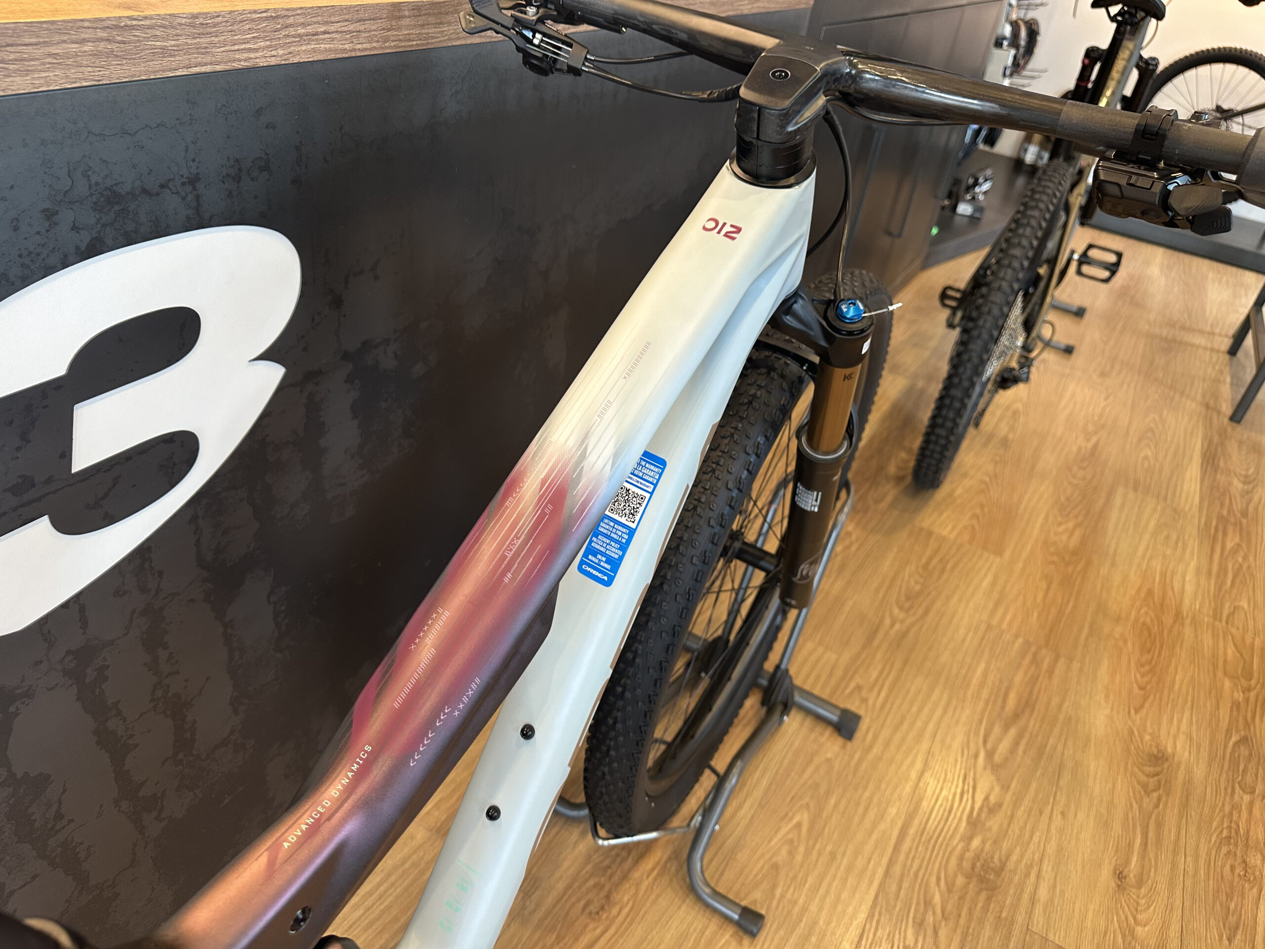 Orbea OIZ M10 - 2027 - immagine 4