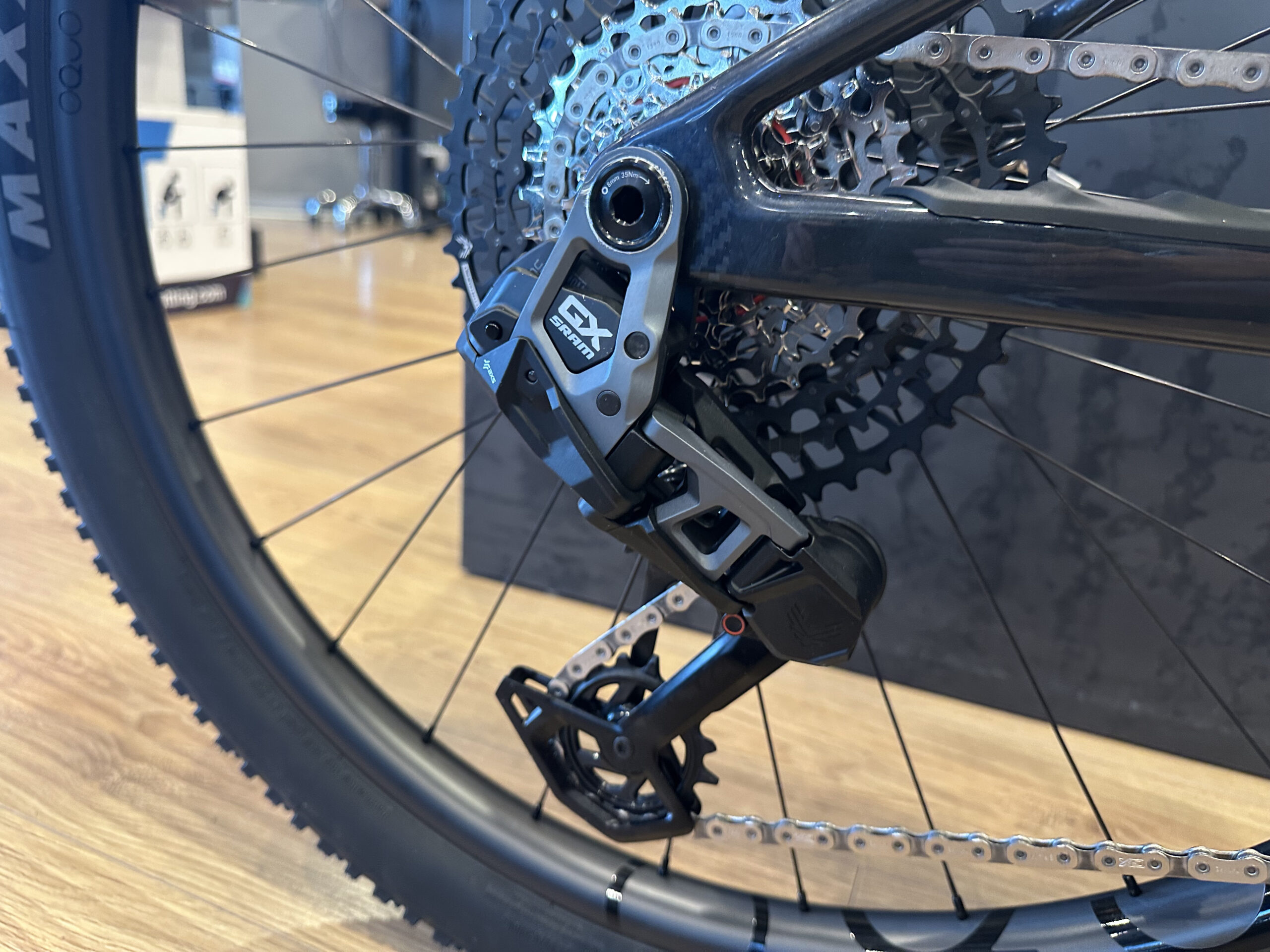 Orbea Oiz M10 AXS 2027 - immagine 6