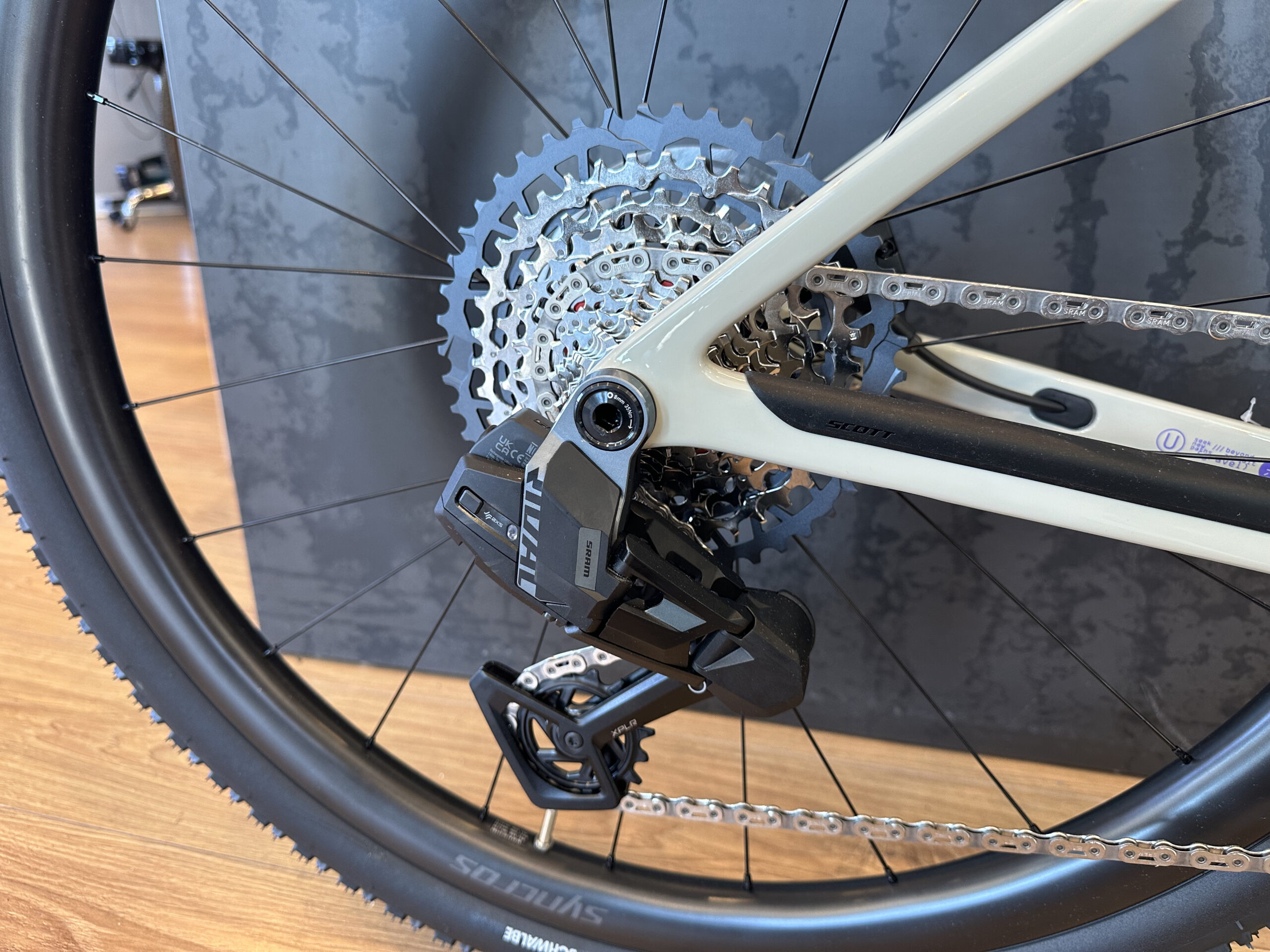 Scott Addict Gravel 30 '27 - immagine 2